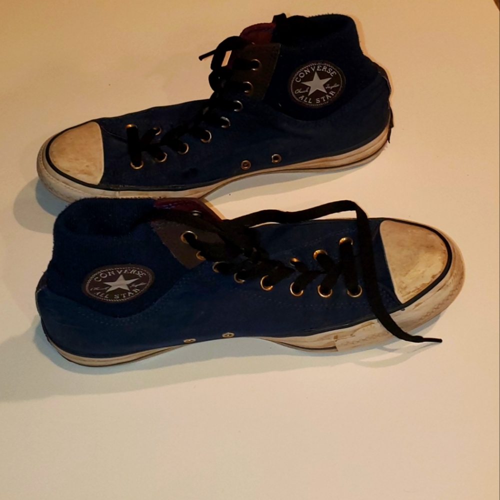 Converse hitops navy shoes. Sneakers